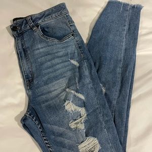 Zoo York Highrise distressed jeans. - size 11